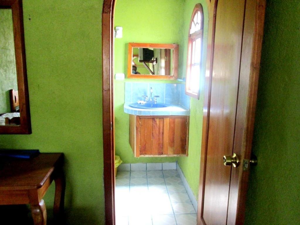חיליטלה Hotel Guzman מראה חיצוני תמונה